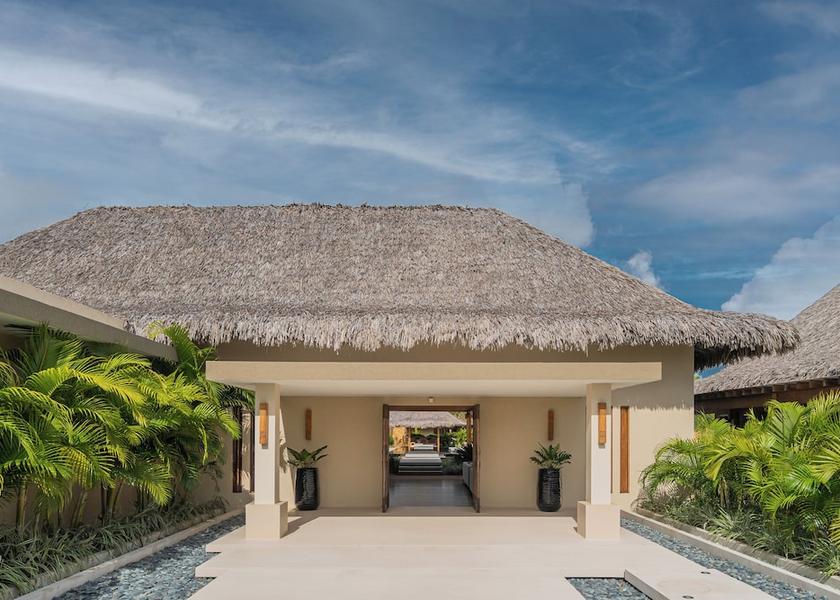 Ceará Cruz Property entrance