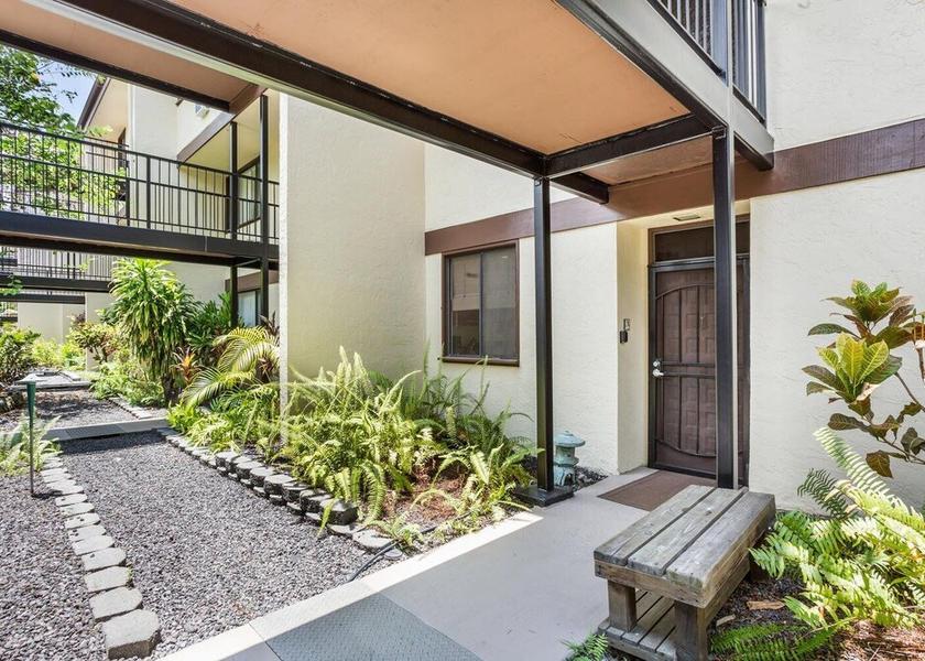 Hawaii Kailua-Kona Exterior