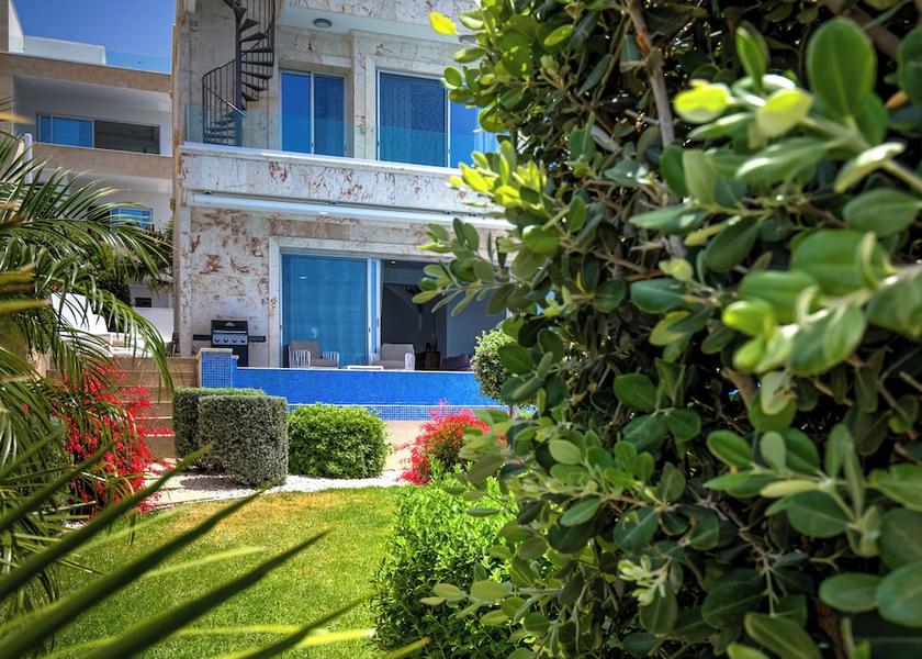 Paphos Kissonerga Terrace/patio