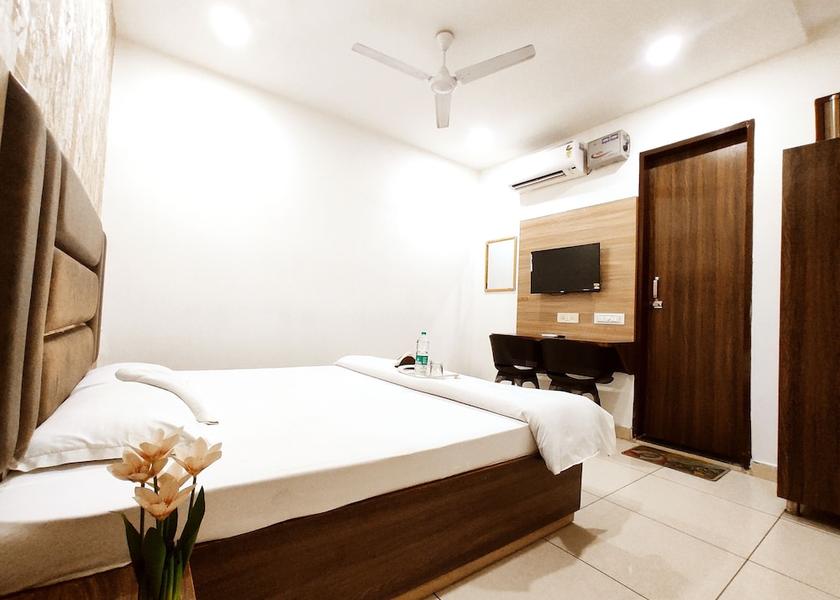 Punjab Ludhiana Room