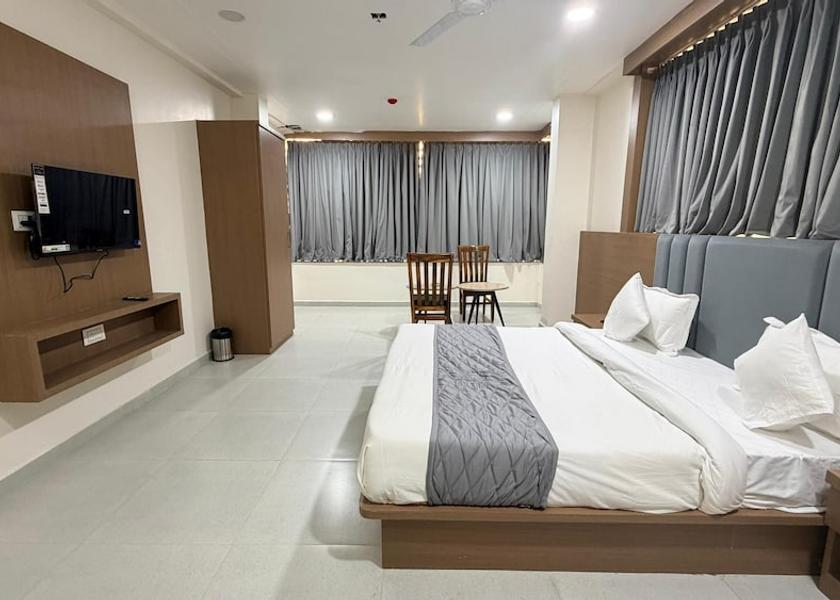 Gujarat Bharuch Room