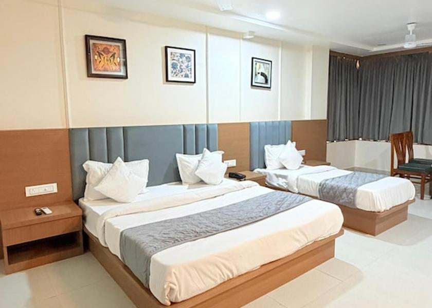 Gujarat Bharuch Room