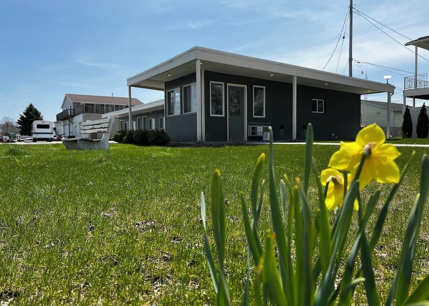 Ohio Sandusky Property grounds