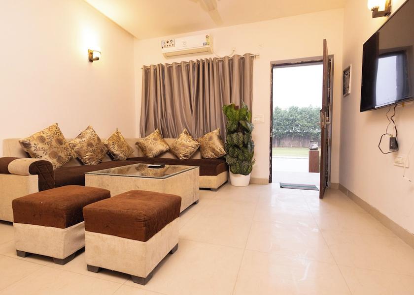 Uttar Pradesh Vrindavan Living area