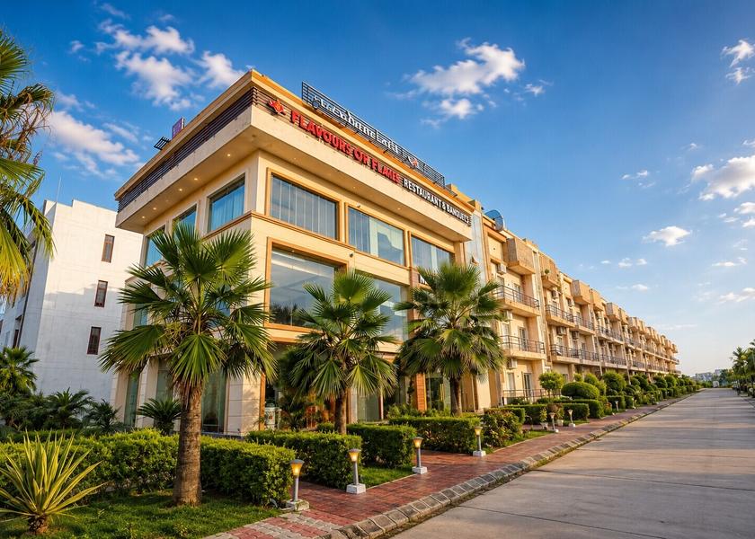 Uttar Pradesh Vrindavan Neighbourhood