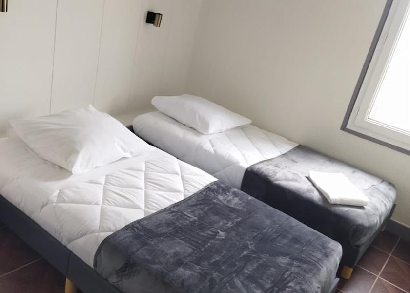 Grand Est Barberey-Saint-Sulpice Room