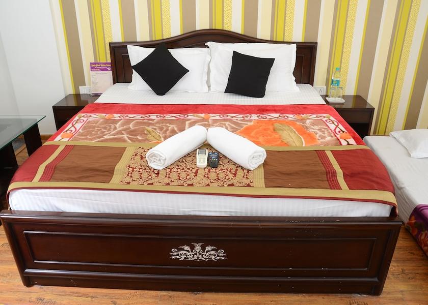 Uttar Pradesh Etah Room