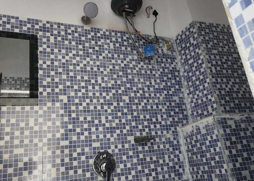 Uttar Pradesh Etah Bathroom