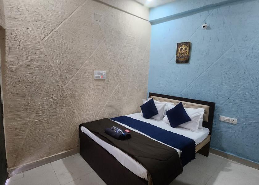 Uttar Pradesh Etah Food & Dining