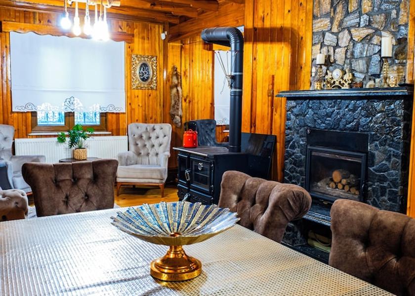 Bursa Bursa Interior