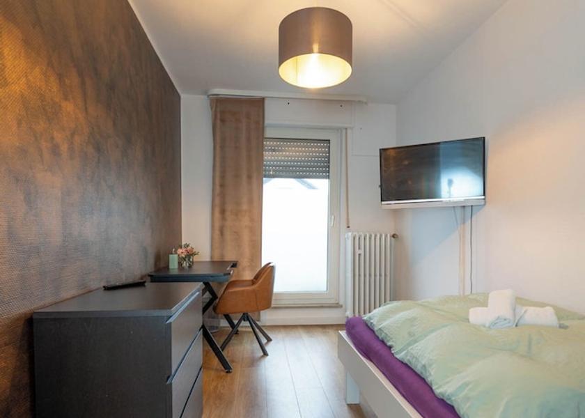 North Rhine-Westphalia Bergisch Gladbach Room