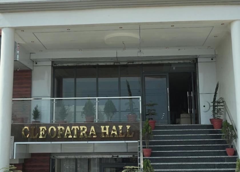 Uttar Pradesh Padrauna Exterior detail