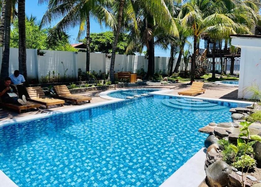  La Libertad Pool