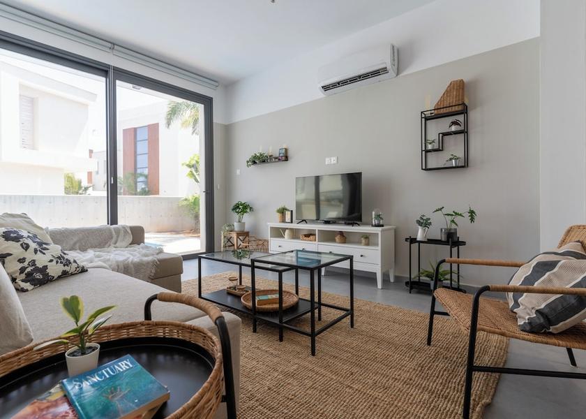 Famagusta Paralimni Living area