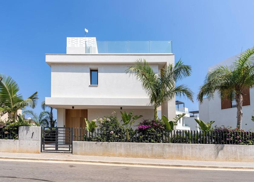 Famagusta Paralimni Exterior