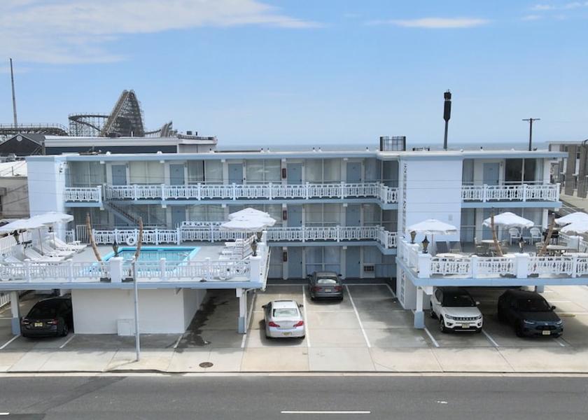 New Jersey Wildwood Front of property