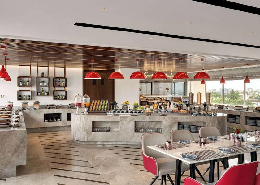 Uttar Pradesh Gorakhpur Dining