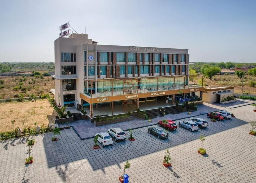 Gujarat Kalol Primary image