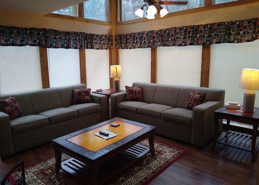 Tennessee Gatlinburg Interior