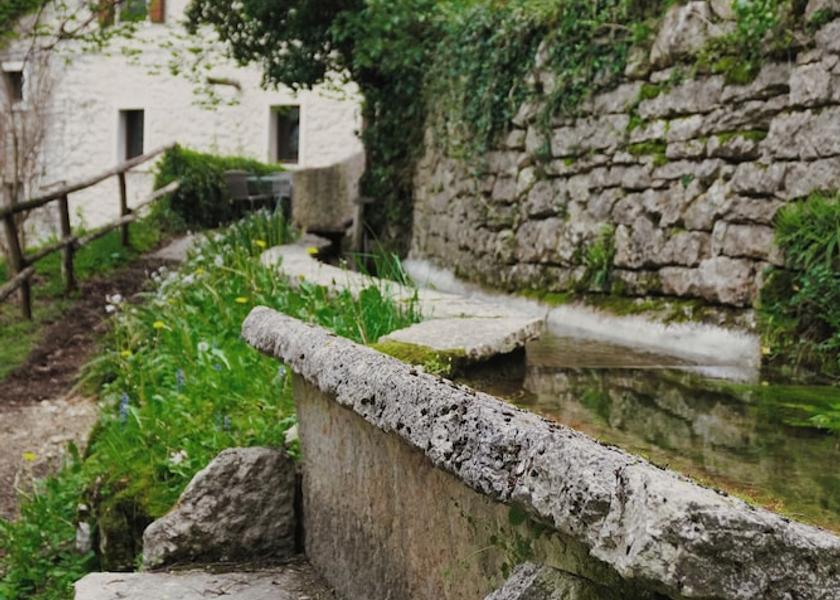 Veneto Fumane Exterior detail