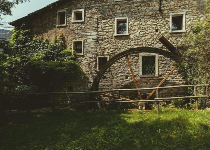 Veneto Fumane Front of property