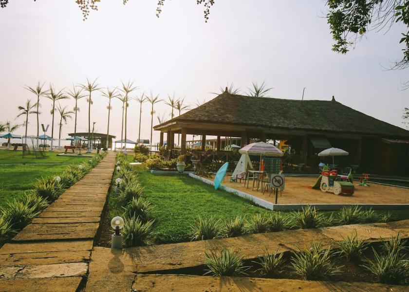 Abidjan Abidjan Exterior