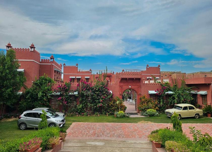Rajasthan Bikaner Hotel Exterior