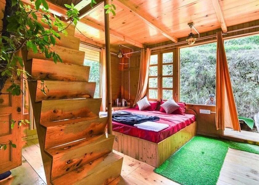 Himachal Pradesh Jibhi Room