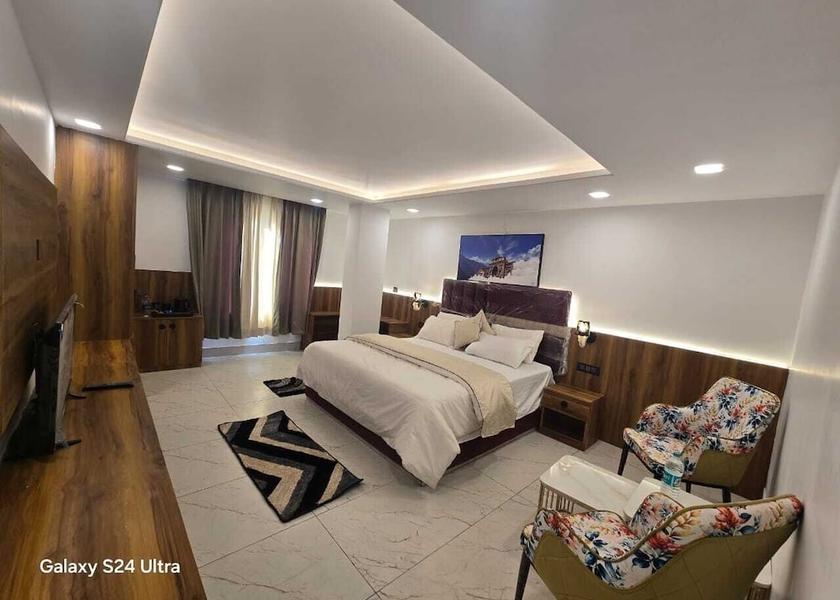 Uttarakhand Badrinath Room