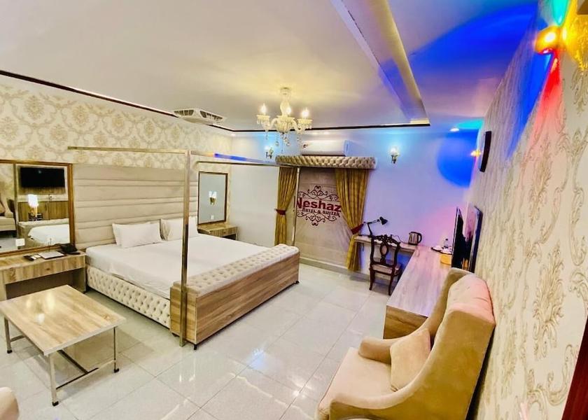 Punjab Lahore Room