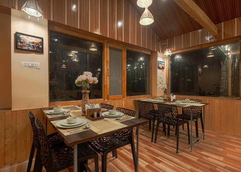 Himachal Pradesh Kufri Hotel View