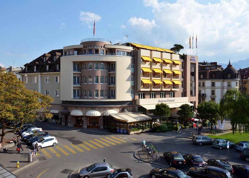 Canton of Vaud Vevey Front of property