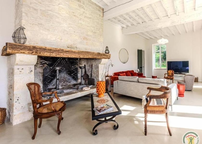 Nouvelle-Aquitaine Castelculier Living area