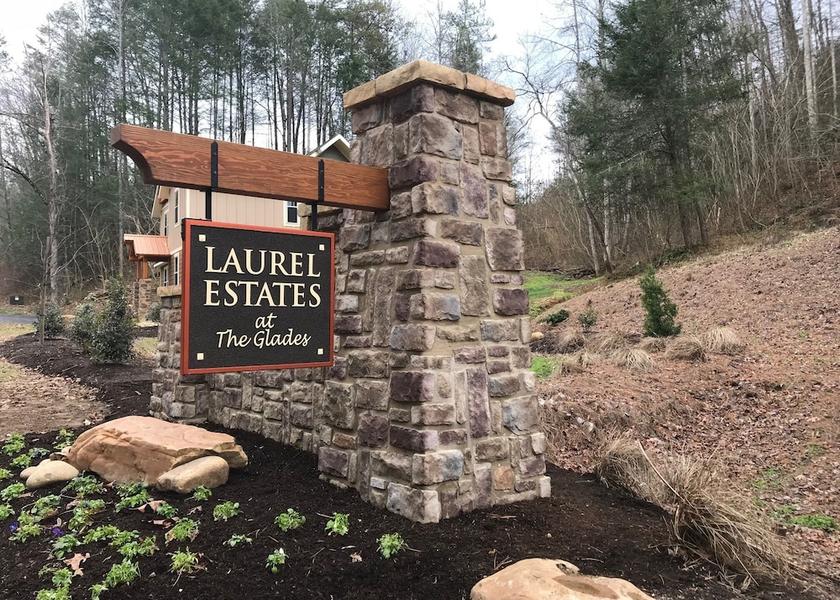 Tennessee Gatlinburg Property grounds