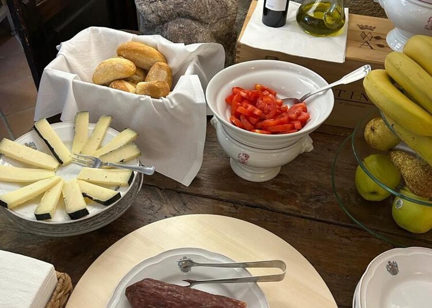 Tuscany Manciano Breakfast buffet