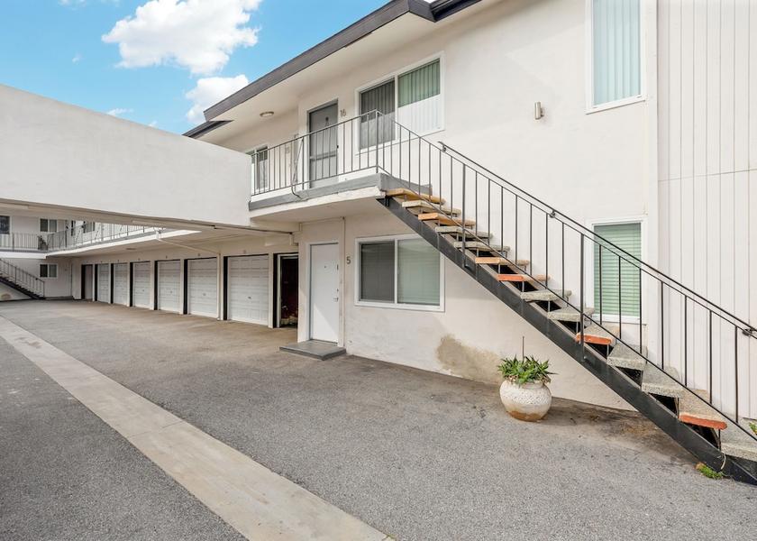 California Redondo Beach Exterior