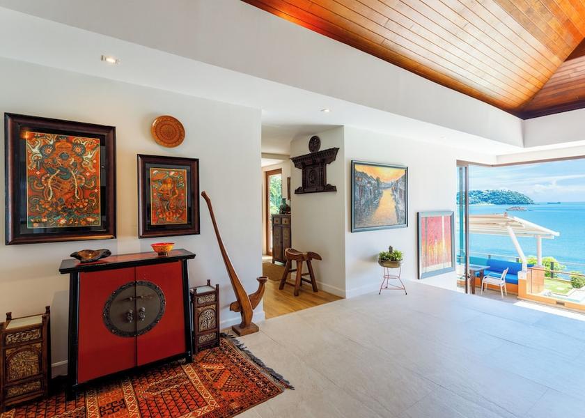 Phuket Province Wichit Interior detail