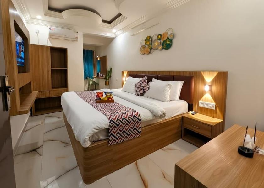 Madhya Pradesh Damoh Room