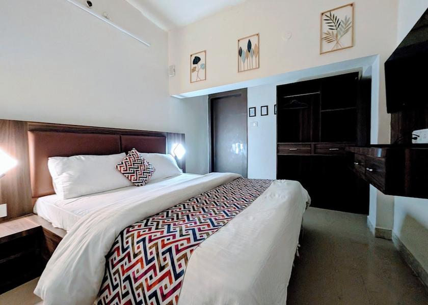 Madhya Pradesh Damoh Room