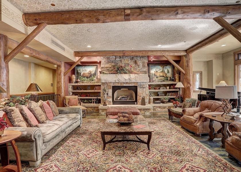 Colorado Keystone Living area