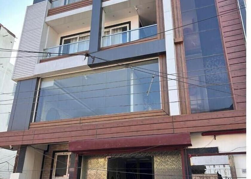 Uttar Pradesh Kanpur Front of property