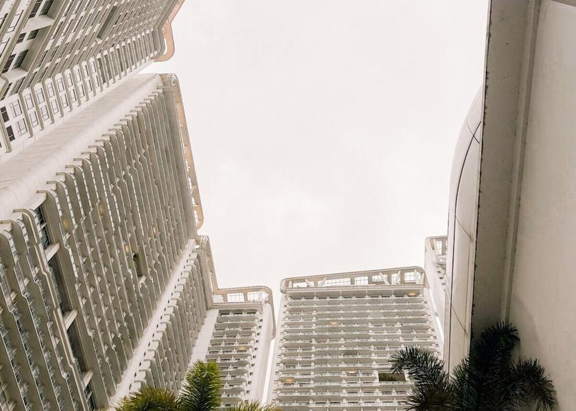  Mandaluyong Front of property