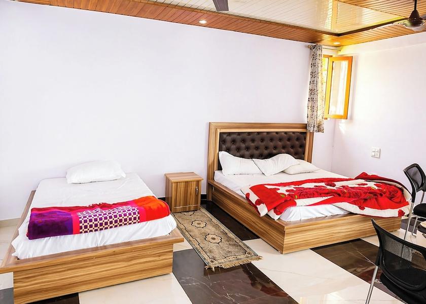 Uttarakhand Chaukori Room