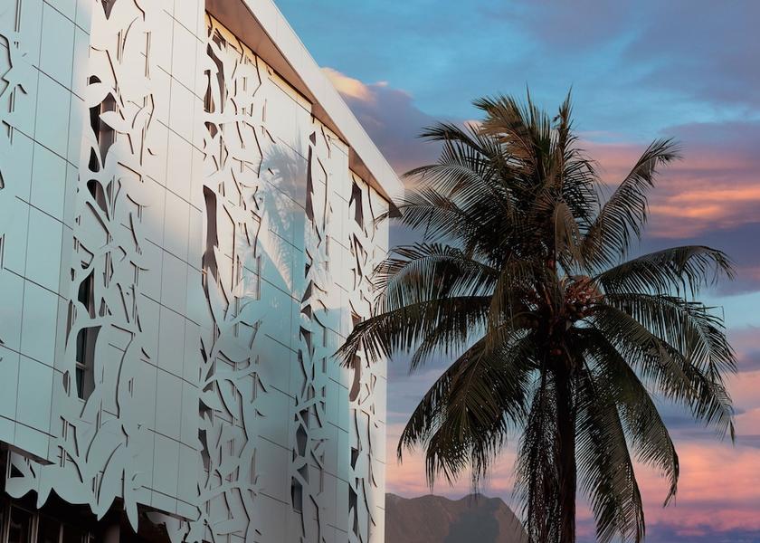 Windward Islands Papeete Front of property