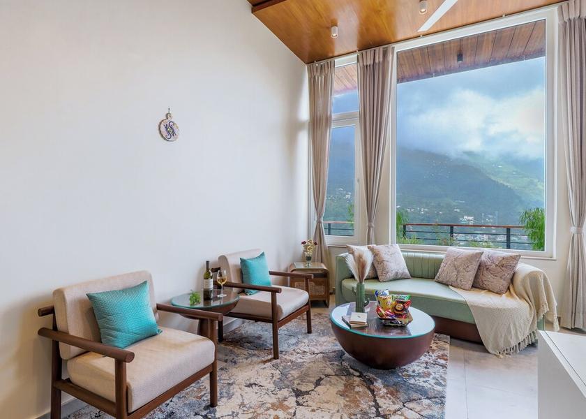Uttarakhand Nainital Living area