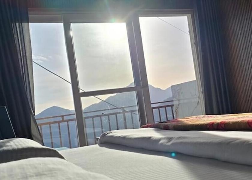Uttarakhand Chamba Room