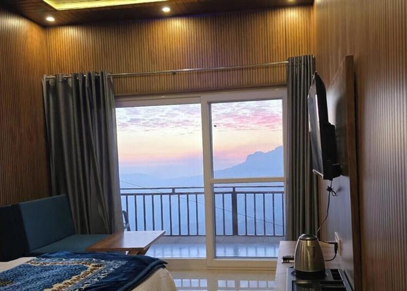 Uttarakhand Chamba Room