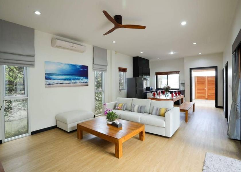 Phuket Province Rawai Living area