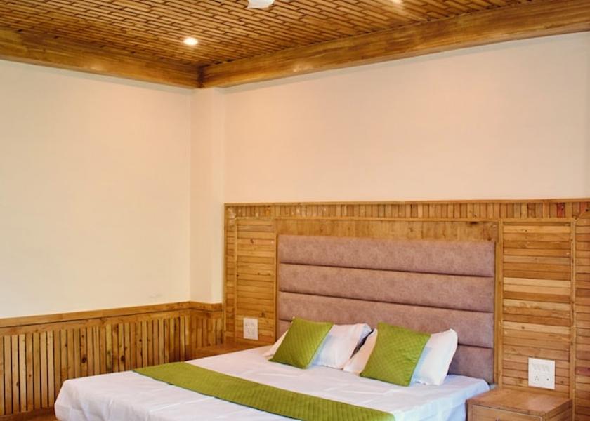 Himachal Pradesh Kufri Room