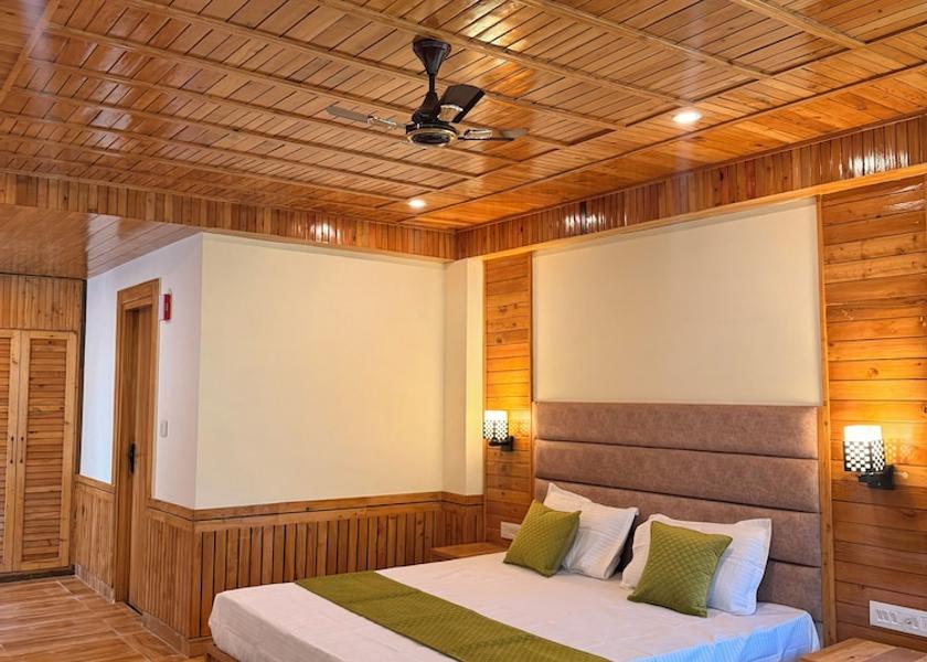 Himachal Pradesh Kufri Room
